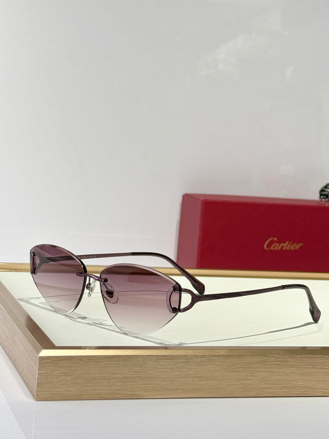 C DE TRIANGLE FRAME SUNGLASSES CT0334S IN METAL