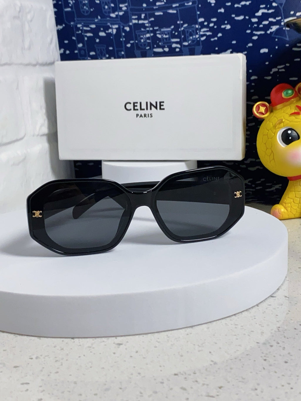 CELINE TRIOMPHE SQUARE SUNGLASS 566744 IN BLACK ACETATE